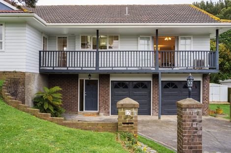 Photo of property in 12 Newnham Court, Tawa, Wellington, 5028