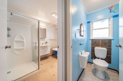 Photo of property in 60 Kairimu Street, Stokes Valley, Lower Hutt, 5019