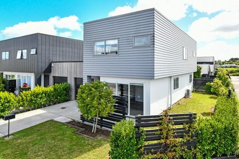 Photo of property in 1 Pinto Road, Pukekohe, 2120