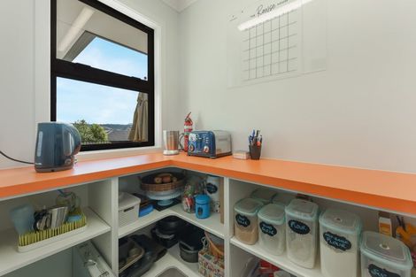 Photo of property in 60 Katania Heights, Brightwater, 7022