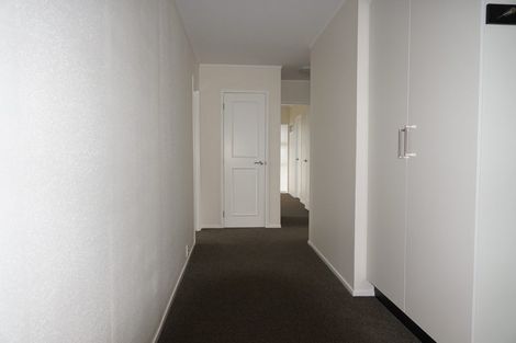 Photo of property in 1/79 Knights Road, Rothesay Bay, Auckland, 0630