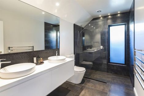 Photo of property in 7 Allister Avenue, Merivale, Christchurch, 8014