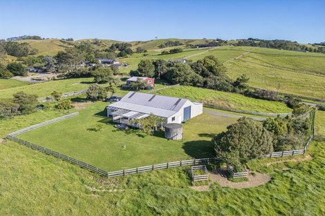 Photo of property in 211 Stoney Creek Road, Kaukapakapa, 0873