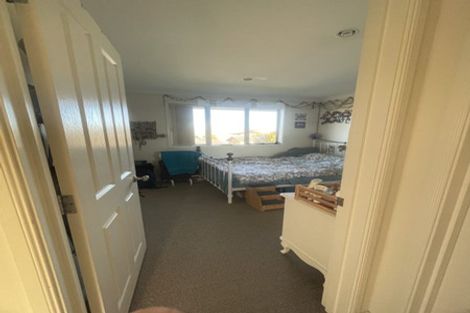 Photo of property in 8 Mcmahon Drive, Aidanfield, Christchurch, 8025