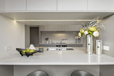 Photo of property in 32 Yellow Pear Lane, Karaka, 2578