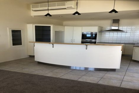 Photo of property in 1b Lincoln Road, Bluff Hill, Napier, 4110