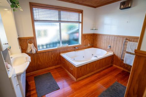 Photo of property in 32 Edna Street, Ocean View, Dunedin, 9035