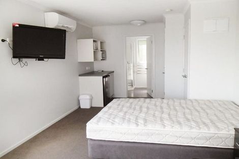 Photo of property in 25 London Street, Dunedin Central, Dunedin, 9016