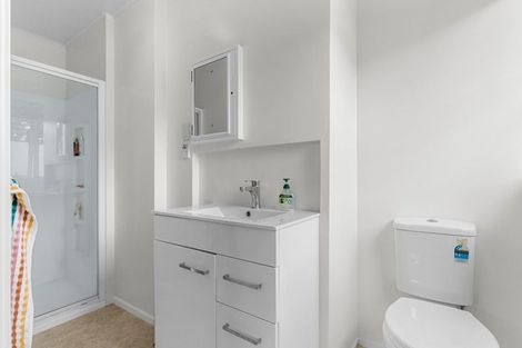 Photo of property in 10 Brigitte View, Snells Beach, 0920