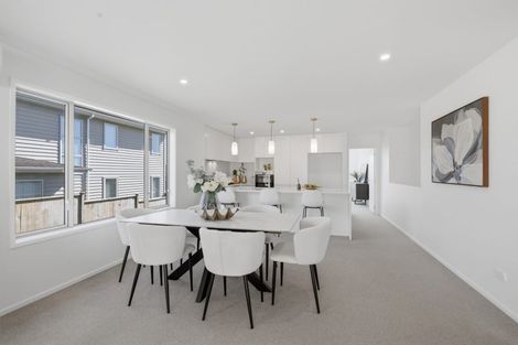Photo of property in 39 Cilliers Drive, Silverdale, 0932