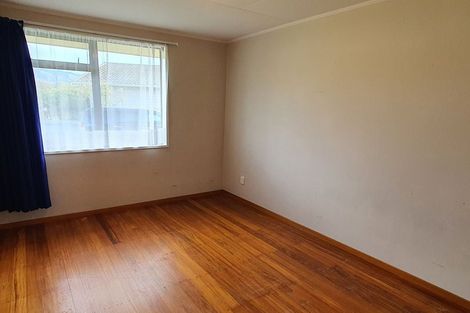 Photo of property in 2 Andrew Street, Waimate, 7924