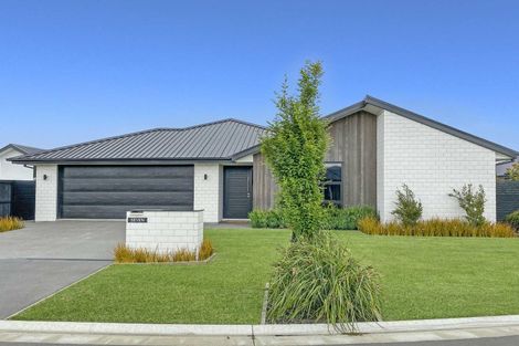 Photo of property in 7 Banded Place, Rolleston, 7615