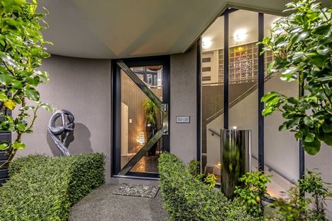 Photo of property in 18 Harry Ell Drive, Cashmere, Christchurch, 8022