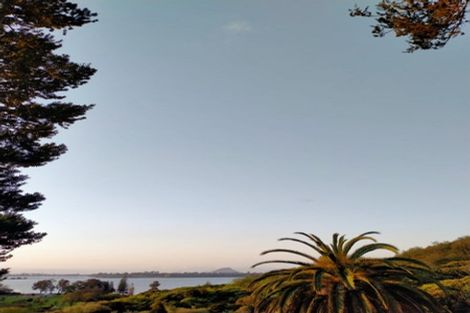 Photo of property in 37a Dingadee Street, Welcome Bay, Tauranga, 3112