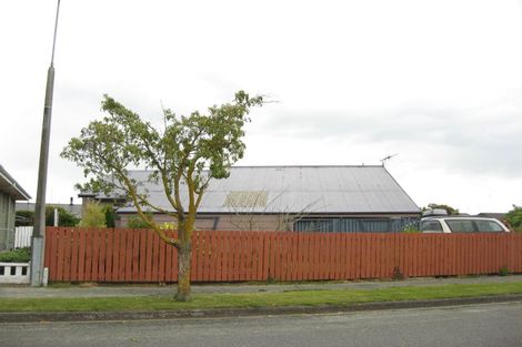 Photo of property in 2 Wallace Place, Rangiora, 7400