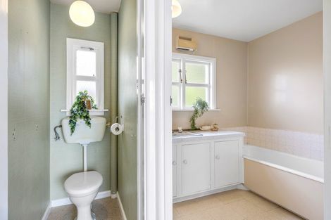 Photo of property in 32 Kidson Terrace, Cashmere, Christchurch, 8022