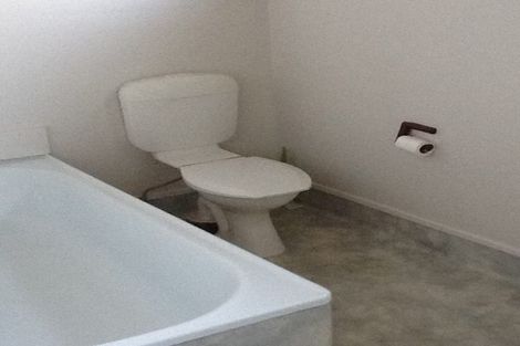 Photo of property in 14 Ingle Avenue, Waipahihi, Taupo, 3330