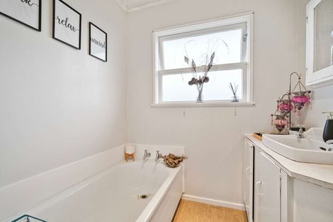 Photo of property in 83 Wycliffe Street, Onekawa, Napier, 4110