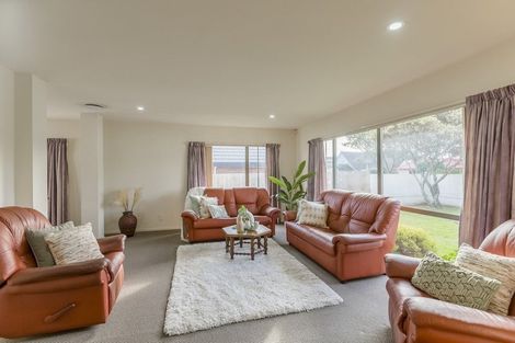 Photo of property in 318 Manly Street, Paraparaumu Beach, Paraparaumu, 5032