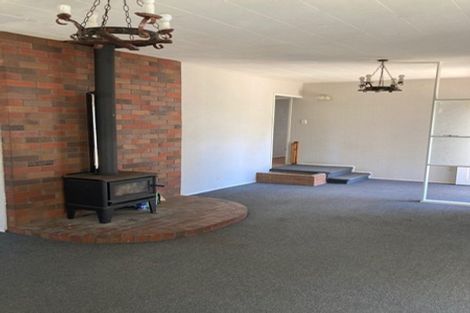 Photo of property in 3 Damian Way, Weymouth, Auckland, 2103