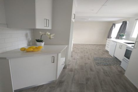 Photo of property in 363 Whangaparaoa Road, Stanmore Bay, Whangaparaoa, 0932