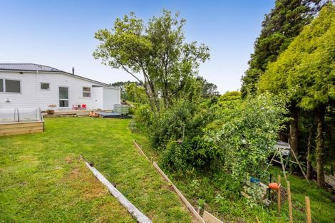 Photo of property in 20 Dudley Road Lower, Inglewood, 4386