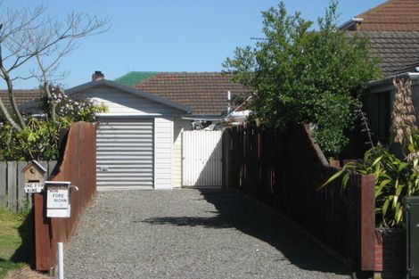 Photo of property in 2/149 Grimseys Road, Redwood, Christchurch, 8051