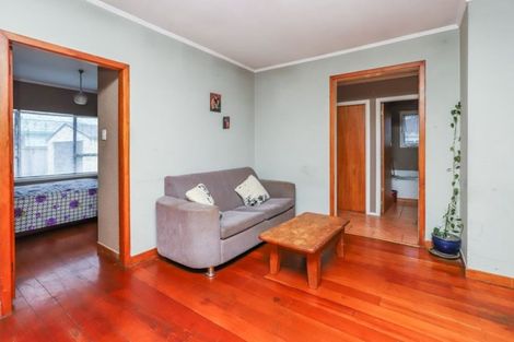 Photo of property in 15 Normandy Avenue, Melville, Hamilton, 3206