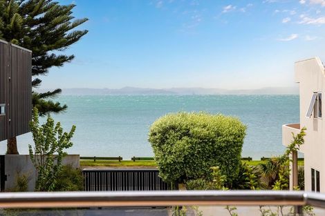 Photo of property in 2/4 Rogers Avenue, Eastern Beach, Auckland, 2012