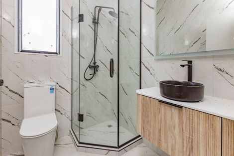 Photo of property in 2/6c William Roberts Road, Pakuranga, Auckland, 2010
