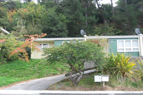 Photo of property in 2/26 Deller Grove, Silverstream, Upper Hutt, 5019