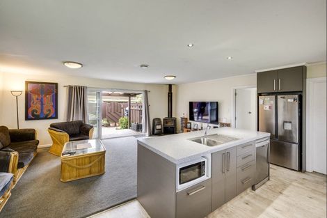 Photo of property in 20 Cortes Crescent, Flaxmere, Hastings, 4120