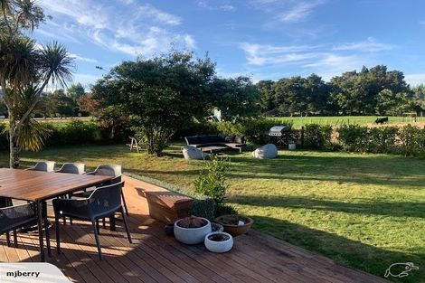 Photo of property in 236 Wood Street, Woodside, Greytown, 5794