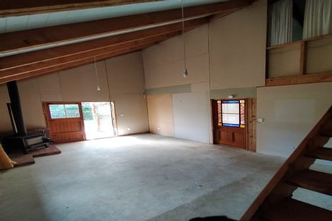 Photo of property in 211 Muhunoa Road West, Ohau, Levin, 5570