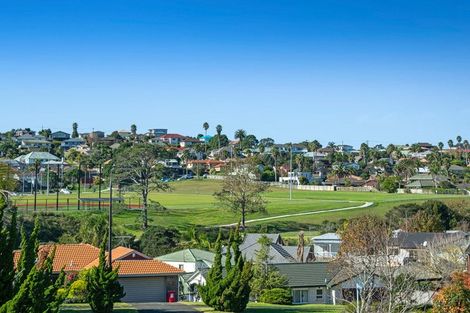 Photo of property in 5 Rifleman Rise, Unsworth Heights, Auckland, 0632