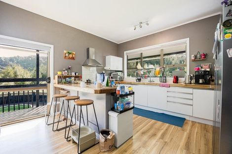 Photo of property in 21 Noakes Hill Road, Puhoi, Silverdale, 0994