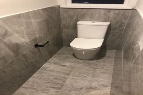 Photo of property in 1 Daphne Road, Papatoetoe, Auckland, 2025