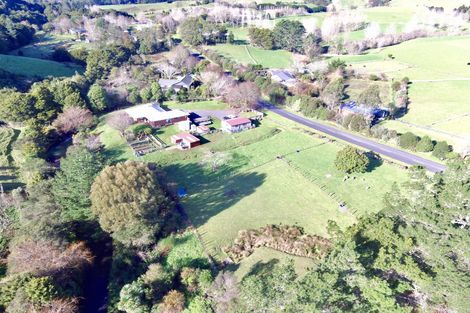 Photo of property in 1058 Old Mountain Road, Waitetuna, Raglan, 3295