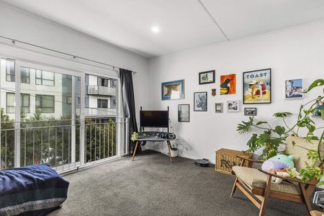 Photo of property in 20/3 Kelvin Grove, Te Aro, Wellington, 6011