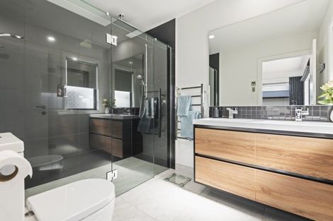 Photo of property in 25 Silicon Way, Fitzherbert, Palmerston North, 4410