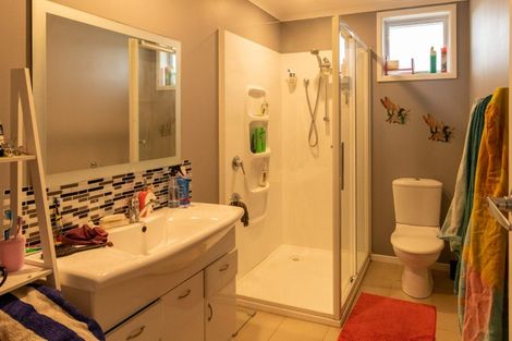 Photo of property in 79 Gerrard Road, Winton, 9783