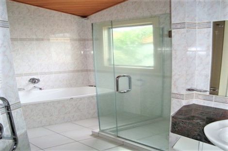 Photo of property in 2/8 Sarsfield Street, Herne Bay, Auckland, 1011