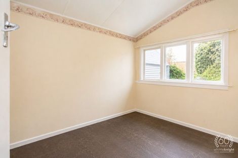 Photo of property in 291 Riccarton Road, Upper Riccarton, Christchurch, 8041