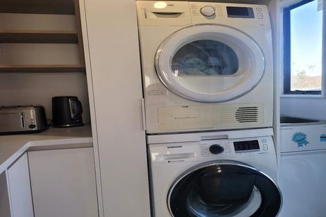 Photo of property in 158 Bruce Mclaren Road, Henderson, Auckland, 0612