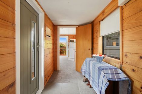 Photo of property in 19 Wharewaka Road, Wharewaka, Taupo, 3330