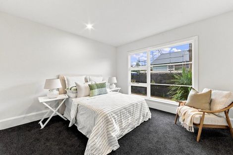 Photo of property in 186 Wainoni Road, Avondale, Christchurch, 8061