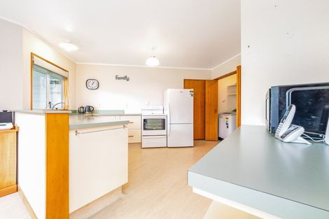 Photo of property in 2 Hughes Court, Pahiatua, 4910