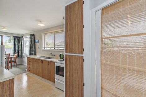 Photo of property in 3 Denise Crescent, Hornby, Christchurch, 8042