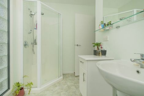 Photo of property in 9 Christa Court, Whitianga, 3510