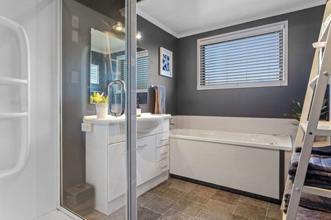 Photo of property in 1030 Thornton Road, Matata, Whakatane, 3194